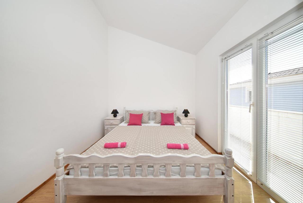 Apartments Krepo Vir Kültér fotó