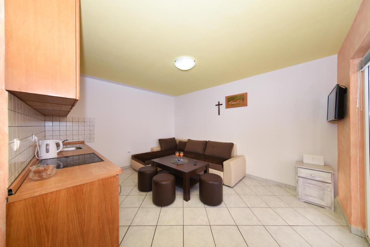 Apartments Krepo Vir Kültér fotó