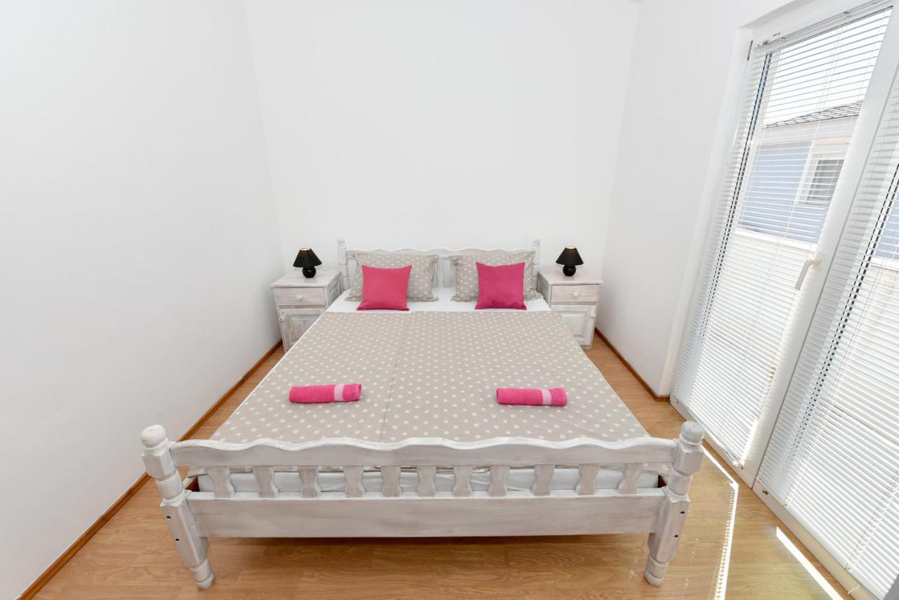 Apartments Krepo Vir Kültér fotó